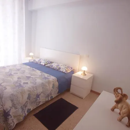 Al Mare Bed & Breakfast *